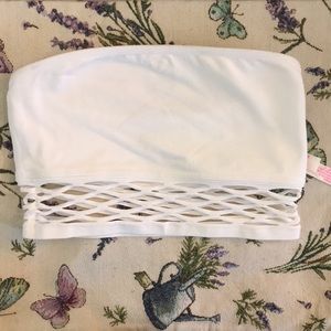 Strapless fishnet bra